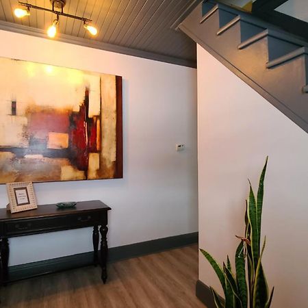 La Petite Auberge Sur Queen Rawdon Dış mekan fotoğraf